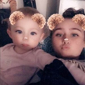 Meet your Posher, Lina